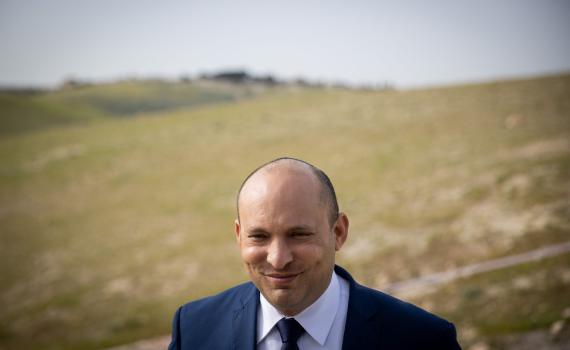 בג"צ שוב דוחה את פינוי חאן אל אחמר בחצי שנה