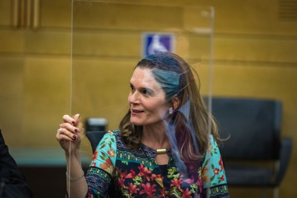 וולדיגר לח"כים: "יש כאב. לא רוצה שנאבד את הלהט"