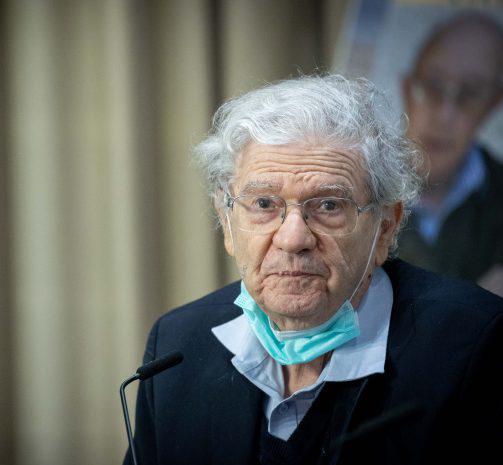 צפו: קצר על הפרשה | מה עושים עם אג'נדות במשפט?