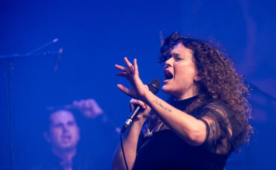 על מחנכים לחשוף תלמידי תיכון "לתרבות הכללית"