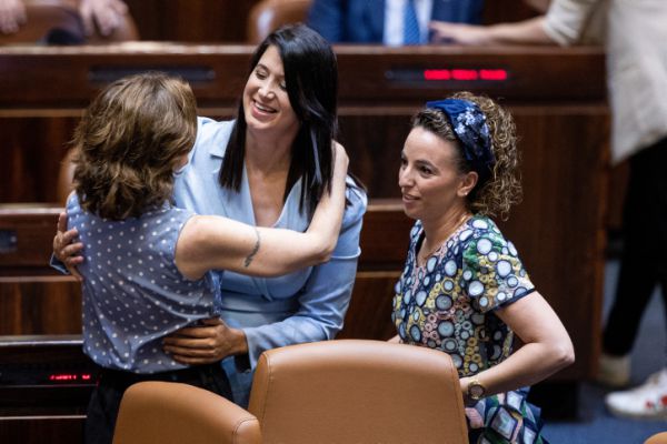 היסטוריה: לראשונה יכהנו 6 נשים בוועדה לבחירת דיינים