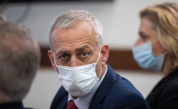 נחמן אש מזהיר: גל האומיקרון לא חלף"