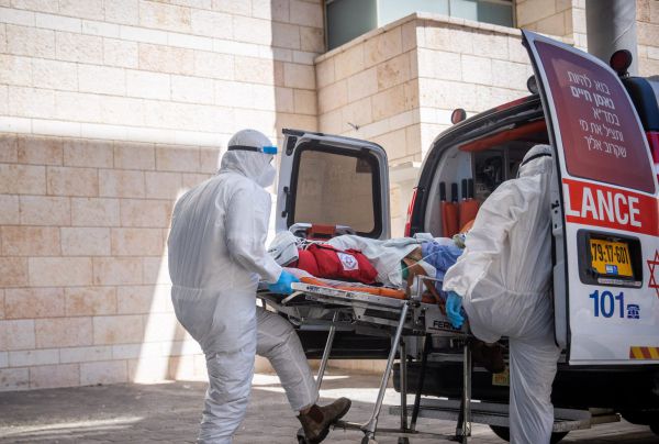 נתוני הקורונה: עליה בחולים הקשים, אחוז הנדבקים יורד