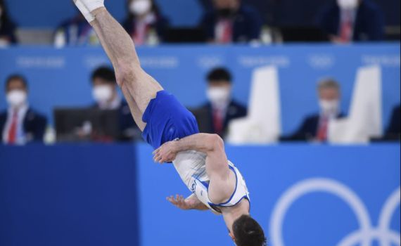 על מה ארטיום דולגופיאט זכה במדליית הזהב? ההסבר המלא