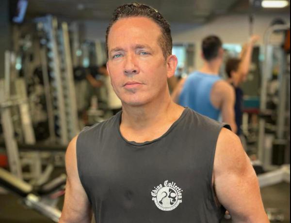 "התחסנתי, אני מודה על כך"|גיא פינס נדבק בקורונה