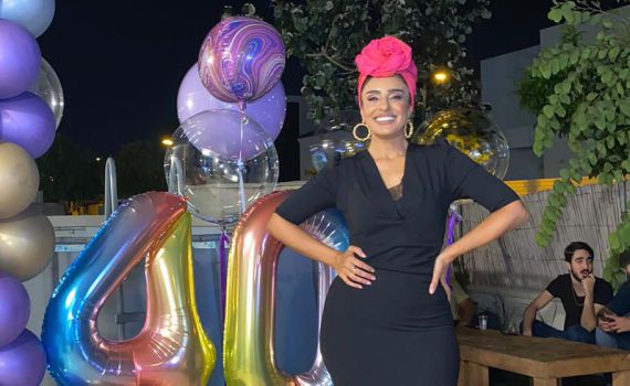 כך נרקיס חגגה את יום הולדתה ה-40