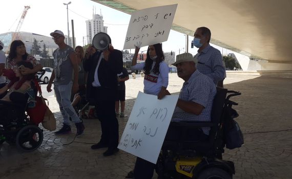 מחאת הנכים: נמשיך בחסימת כבישים