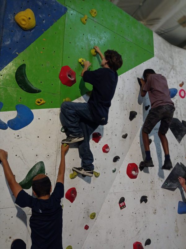 מרחבים: המורה ומדריך הצלילה מחנכים ביחד