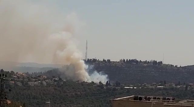 לאחר שבוע: שריפה מתלקחת בגבעת יערים