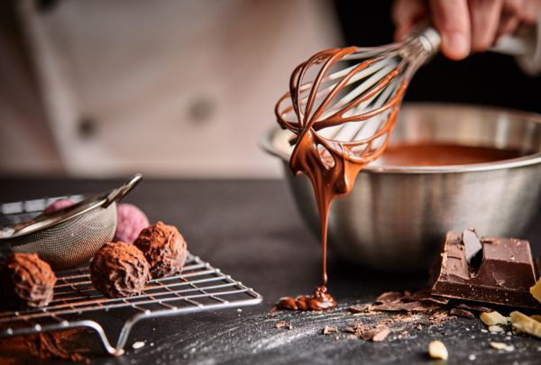 להרגיש בצרפת בלי לצאת מהבית: מתכון קל לפרלינים