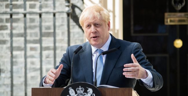 ג'ונסון: בריטניה תטיל חבילת סנקציות נרחבת