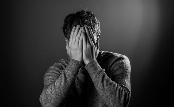 גברים שקופים | על תופעת הדיכאון בקרב גברים