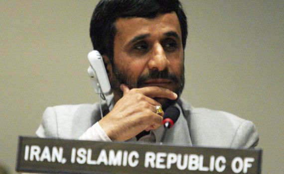 המחווה של אחמדינג'אד והאזהרה של רוחאני