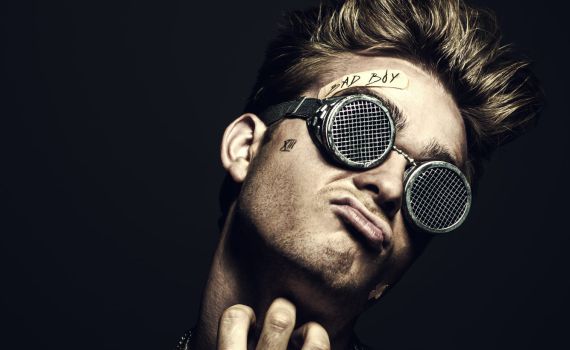 צפו: קצר על הפרשה | מיהו בן סורר ומורה?