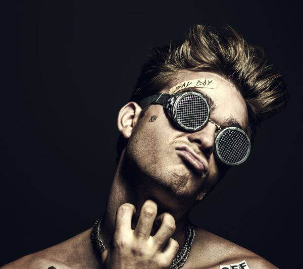 צפו: קצר על הפרשה | מיהו בן סורר ומורה?