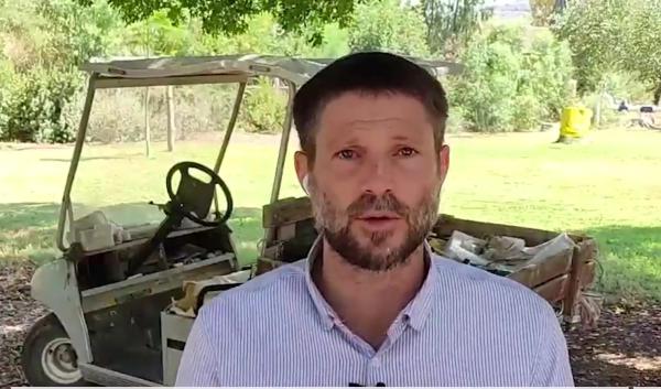 סמוטריץ': טירוף – נפגעי טרור יממנו את המחבלים