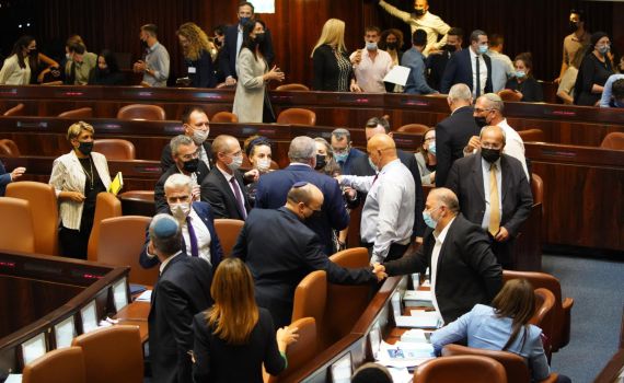 חוק הנצחת טבח כפר קאסם: חברי הקואליציה יתמכו?