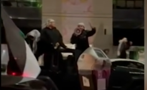 כתב אישום: תקפו יהודים במסעדה כשרה בלוס אנג'לס