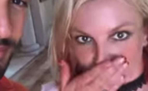 אחרי הדרמה המשפטית: בריטני ספירס התארסה