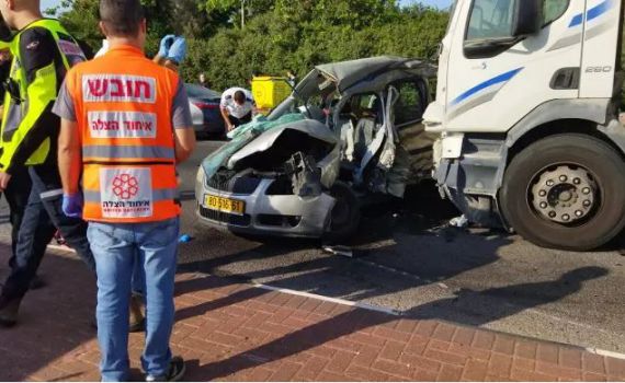 הרוג ושני פצועים בתאונת דרכים סמוך למזכרת בתיה