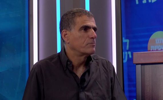 ח"כ מוסי רז: "חאן אל אחמר לא יפונה"