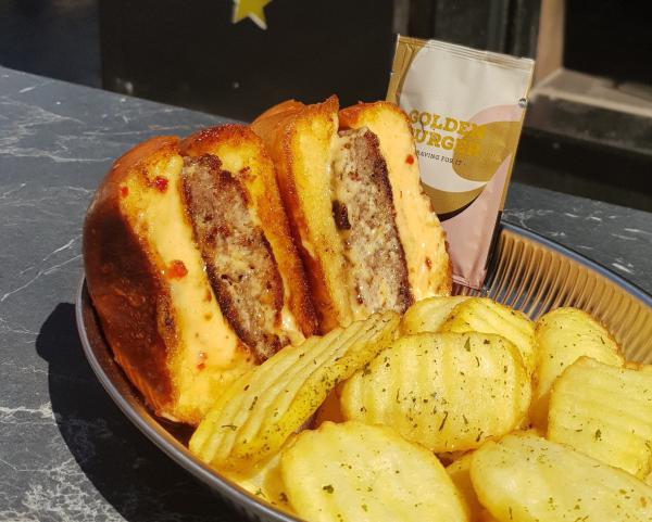 גולדן בורגר: ההמבורגר שמשגע את ירושלים