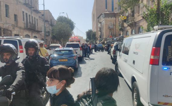 שני פצועים בפיגוע דקירה בתחנה המרכזית בירושלים