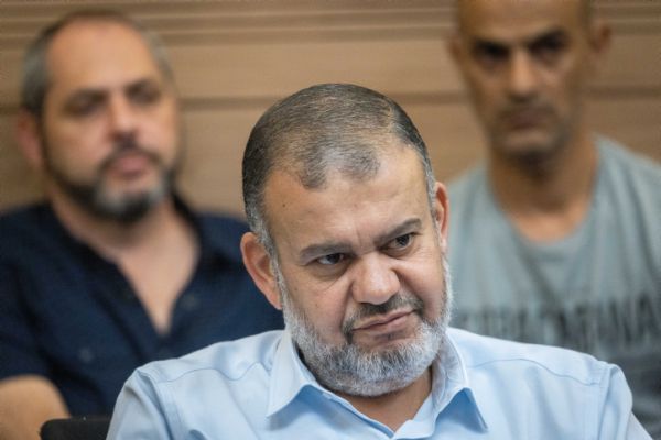 חמאס גינה; הח"כ הערבי מיהר להבהיר את דבריו