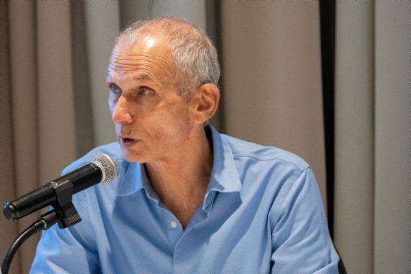 שוב מסתבך: עמר בר לב בעוד ציוץ מוזר