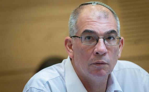 עימות בין הח"כים הסרוגים: "מה שווה חתימה שלך?"