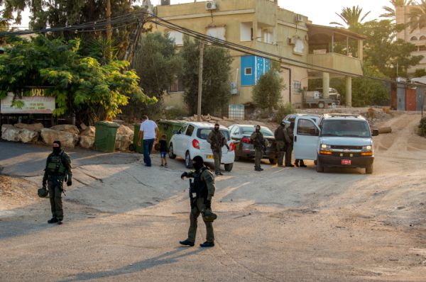 פרטים חדשים על המצוד אחרי המחבלים שברחו