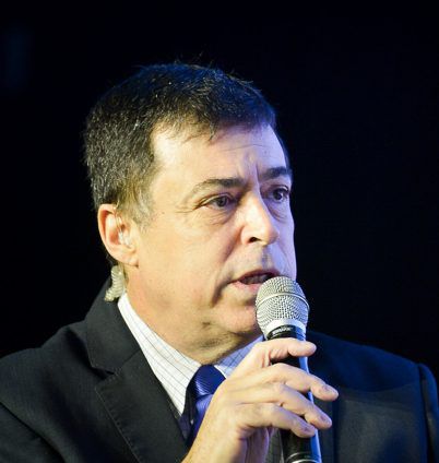 בן כספית: "בושה להיות חבר איתך באותו עם"