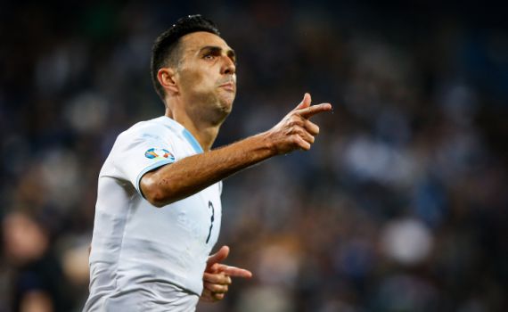 שלושער לערן זהבי בניצחון על איי פארו