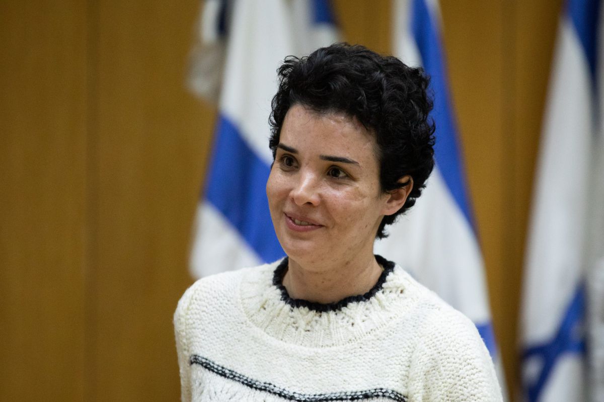 ממשיכה לנצח: הג'וב החדש של שירה איסקוב