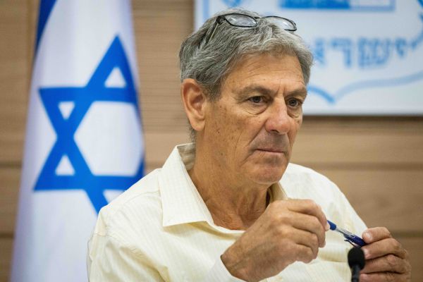 יו"ר ועדת חוץ וביטחון: "קשה לי לקרוא לזה גל"