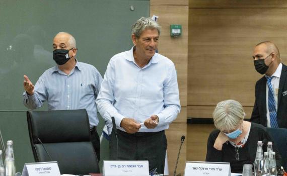 בן ברק השעה יועצת שלו: "ביטחון לפני כל שיקול"