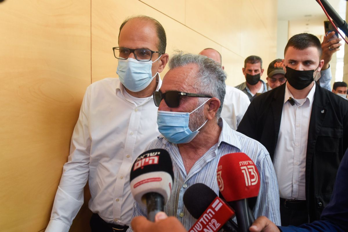 משה איבגי נכנס לכלא: "מקווה שהתקופה תעבור"