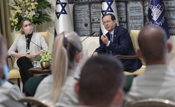 נשיא המדינה ורעייתו אירחו את חבריו של בראל חדריה ז"ל