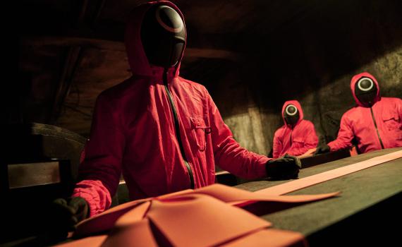 משחק הדיונון: ממכר ואכזרי כמו שנטפליקס יודעת לייצר