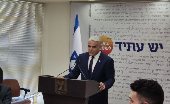 "אנחנו לא הולכים להחזיר את השלטון לביבי ודרעי"