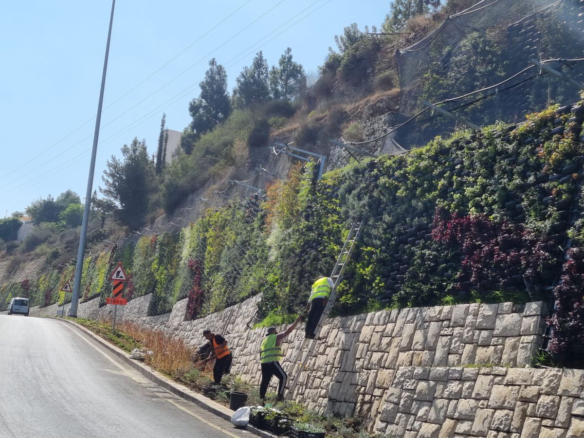השער החדש: "הקיר הירוק" נחנך בכניסה לירושלים