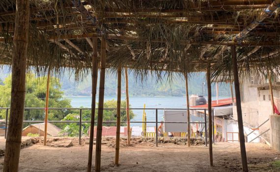 סוכות בגואטמלה: איך מבריחים בגבול 4 המינים?