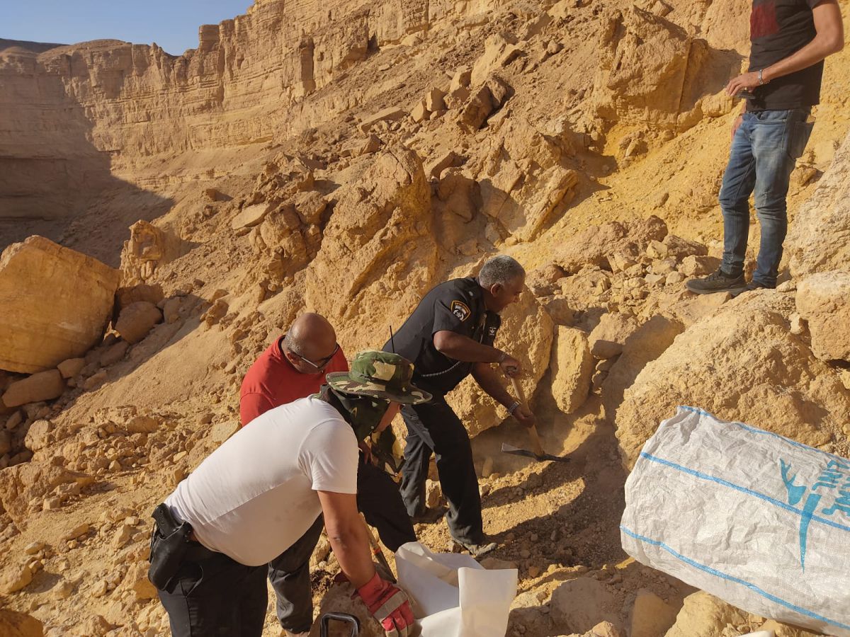 מטיילים מצאו גופת אדם בנגב