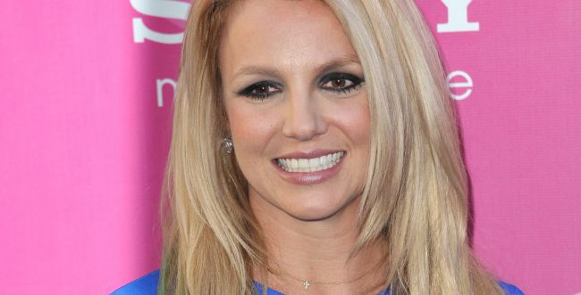 הושעתה האפוטרופסות של אביה של בריטני ספירס