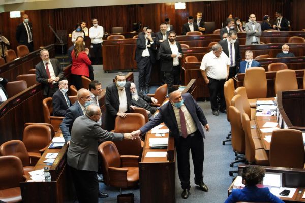 רגע לפני דיוני התקציב: ניצחון קטן לאופוזיציה