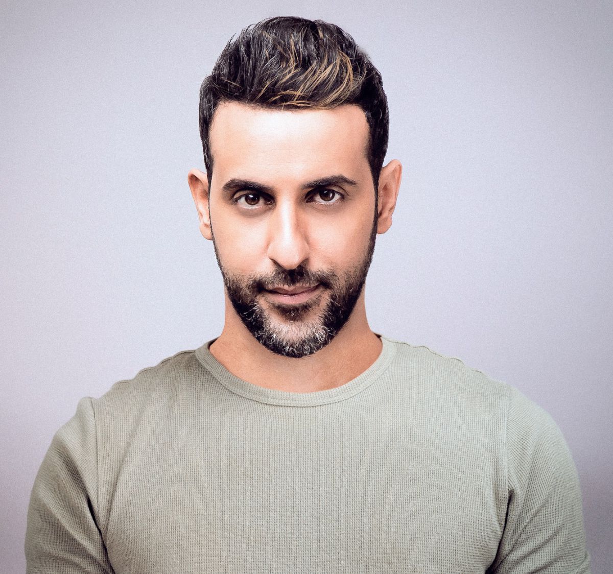 "אבל עדיין שביר" | דודו אהרון בסינגל חדש