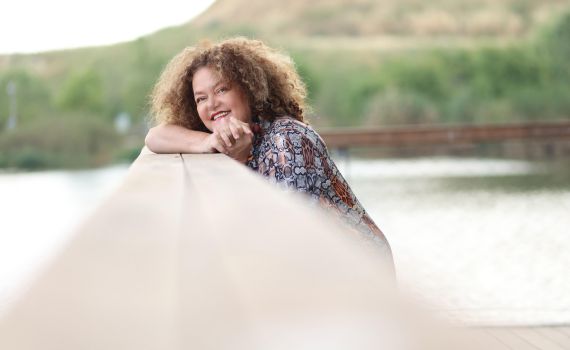 "חוף מבטחים": לאה שבת בסינגל חדש