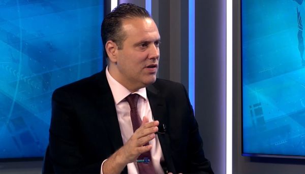 זוהר: 'חולק על אדלשטיין, נתניהו יודע להביא שלטון'