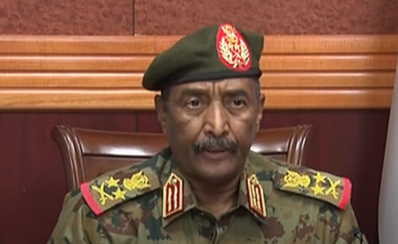 מוביל ההפיכה בסודן: "אני שומר על רה"מ אצלי בבית"