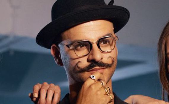 דרור קונטנטו בתצוגה לקידום המודעות לסרטן השד